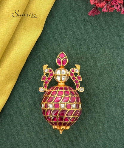 KALASH KUNDAN PENDANT