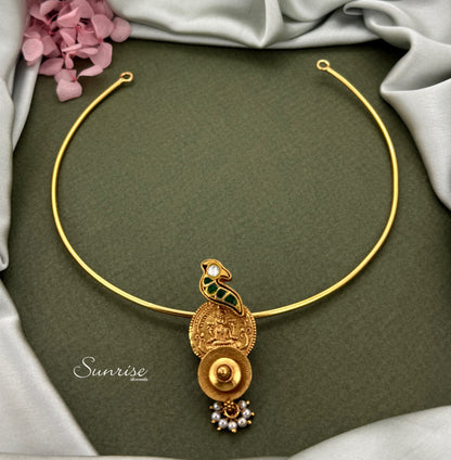 LAKSHMI KASU PENDANT AND HASLI