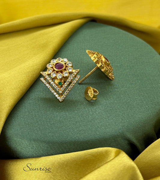 GP FLORAL STUDS