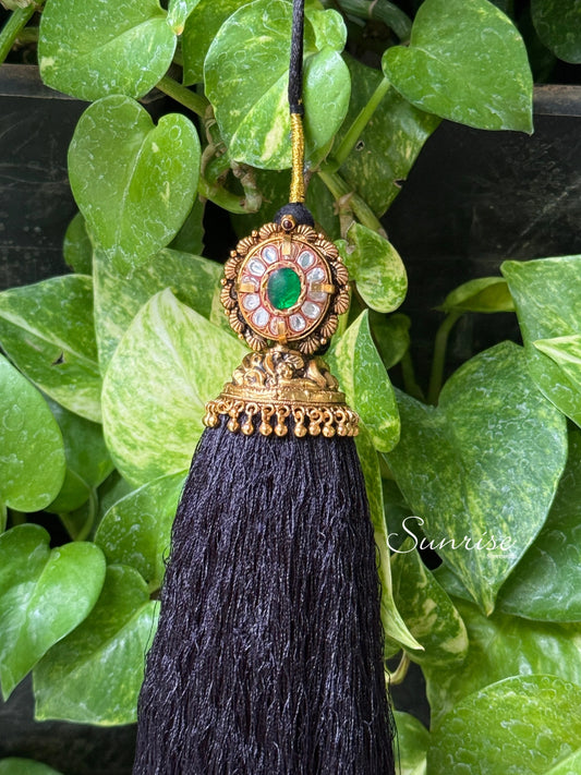 GREEN KUNDAN KUCHU