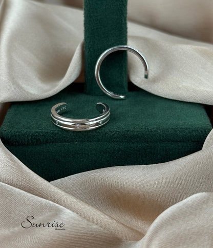 CZ BAND TOE RINGS