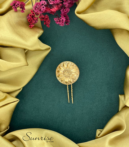 FLORAL JUDA PIN