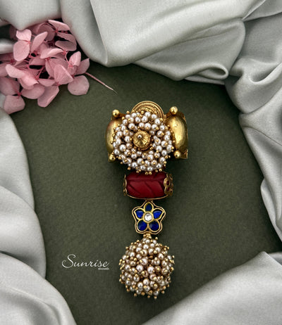CORAL FUSION PENDANT AND HASLI
