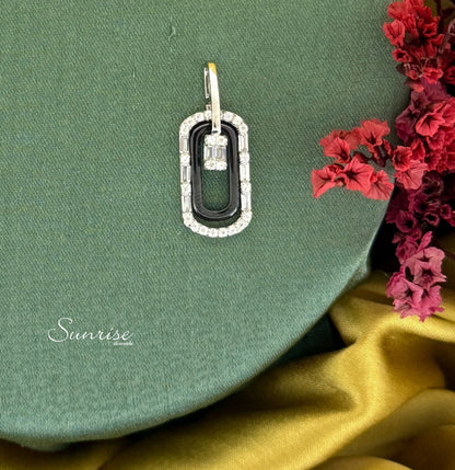 TRENDY PENDANT SET