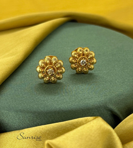 FLORAL GP STUDS