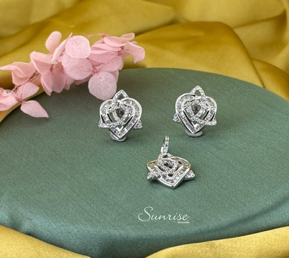 FANCY PENDANT SET