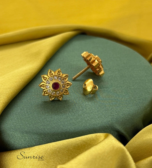 FLORAL GP STUDS