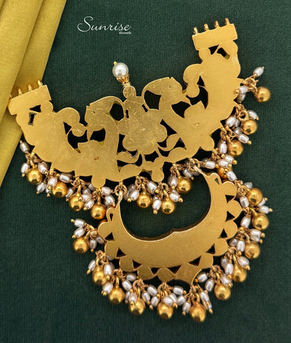 KUNDAN MAKRI PENDANT