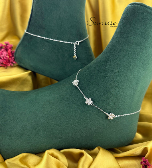 FLORAL SILVER ANKLETS