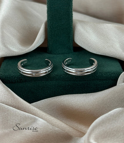 CZ BAND TOE RINGS