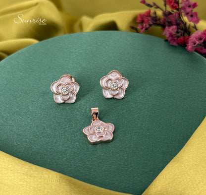 MOP FLORAL PENDANT SET