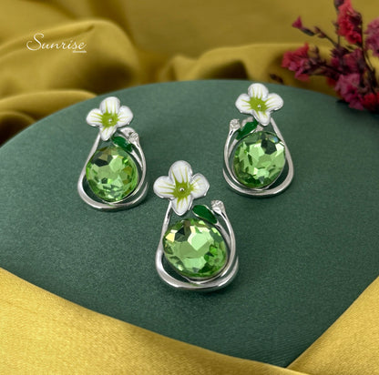 MOP GREEN STONE PENDANT SET