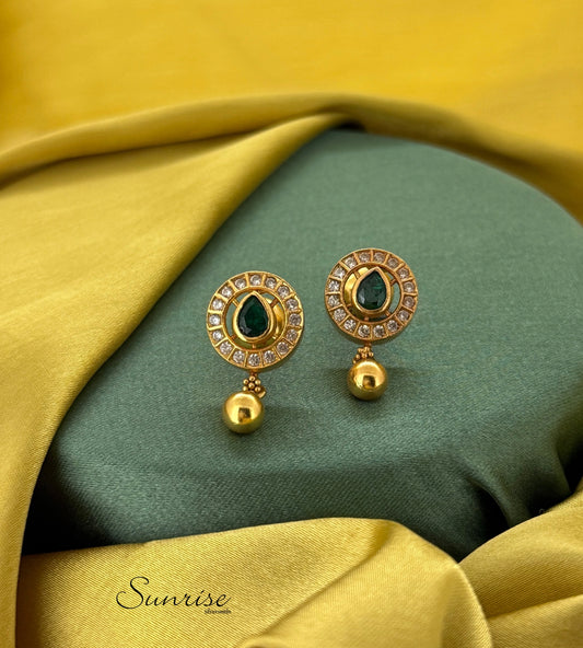 GREEN STONE GP  STUDS