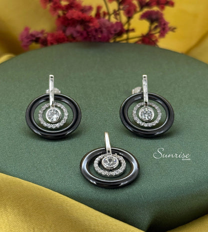 TWIN RINGS PENDANT SET