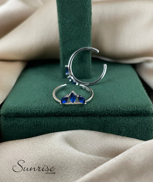 BLUE STONE TOE RINGS