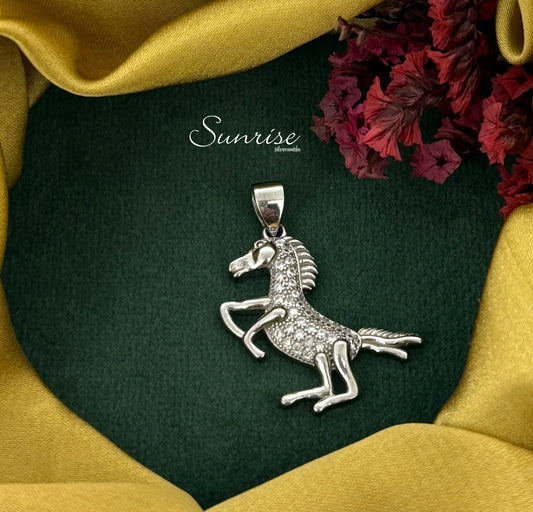 HORSE PENDANT