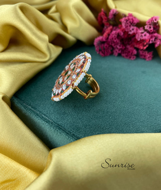 KUNDAN GREEN FINGER RING