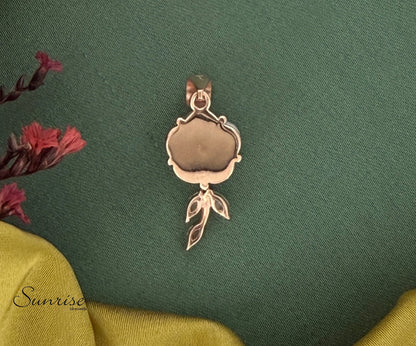 ROSE GOLD FLORAL PENDANT SET