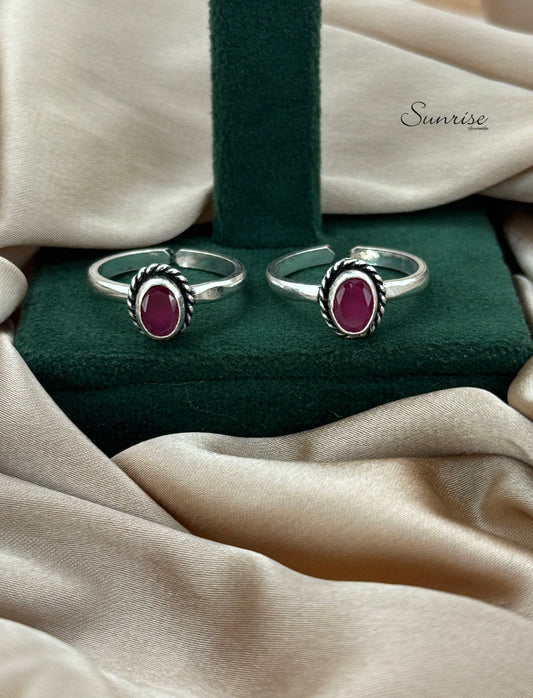 PINK CUT STONE TOE RINGS