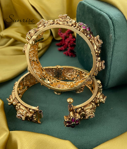 HERITAGE NAKSHI BANGLES