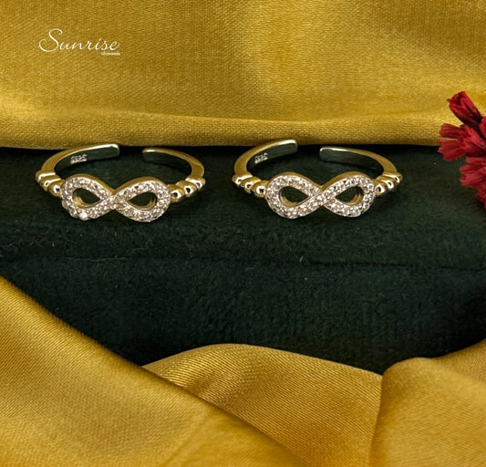 INFINITY CZ TOE RINGS