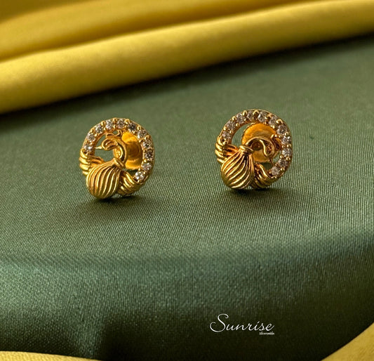 PEACOCK GP STUDS