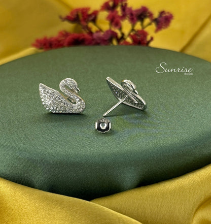 SWAN PENDANT SET