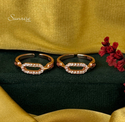 FANCY ROSE GOLD TOE RINGS