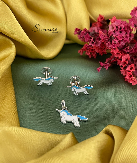 UNICORN ENAMEL PENDANT SET