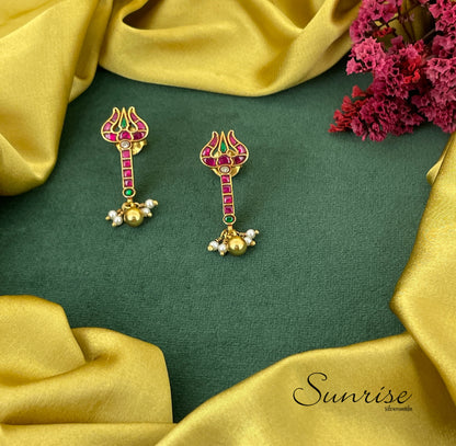 KUNDAN TRISHUL PENDANT SET