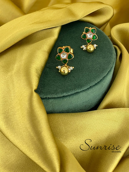 GREEN KUNDAN EARRINGS