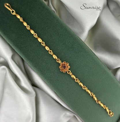 FLORAL DROPS BRACELET