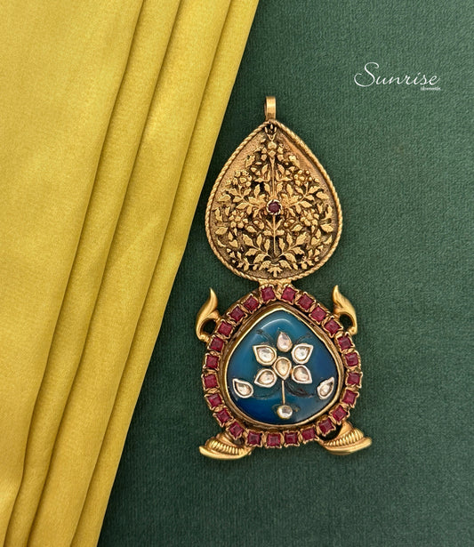 FUSION ETHNIC PENDANT