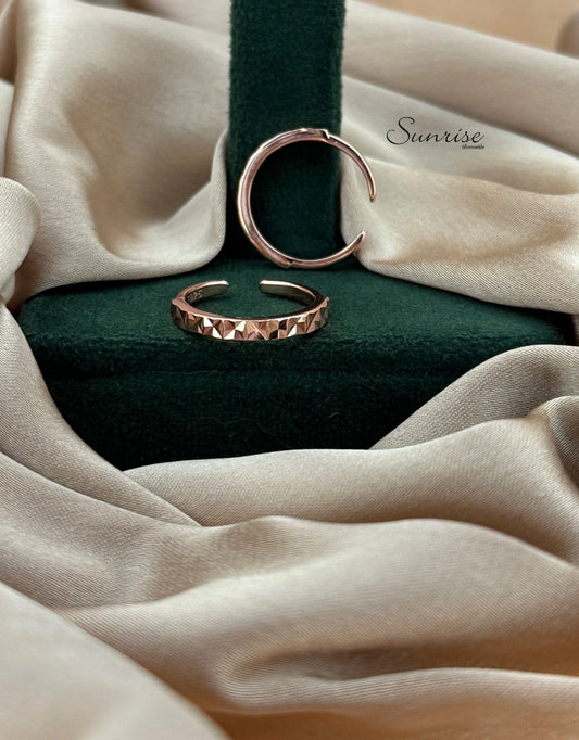FANCY ROSE GOLD TOE RINGS