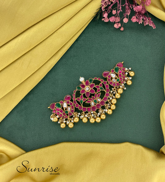 TAVARE KUNDAN CHOKER