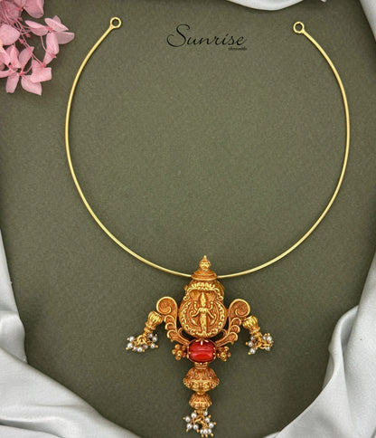 CORAL FUSION PENDANT AND HASLI