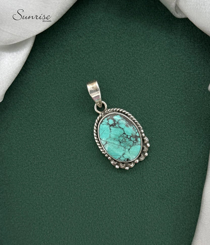 TURQUIOSE PENDANT