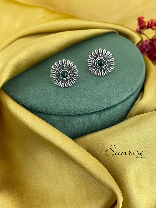 SUNFLOWER STUDS