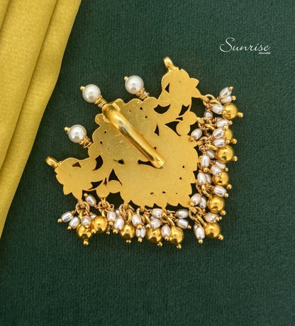 KUNDAN WITH PEARLS PENDANT