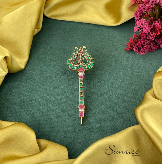 GREEN KUNDAN TRISHUL PENDANT SET