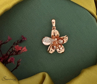 ROSE GOLD FLORAL PENDANT SET