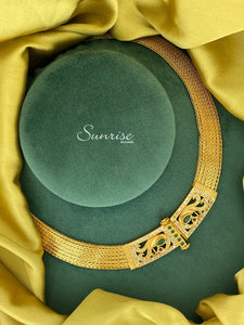 ELEGANT  HASLI NECKLACE