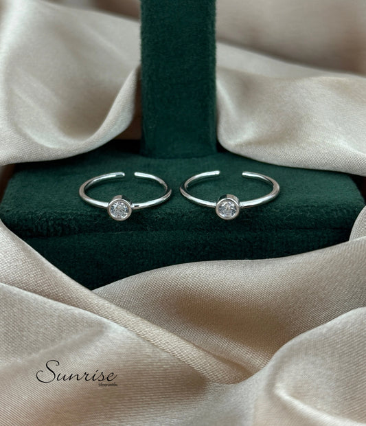 CZ TOE RINGS