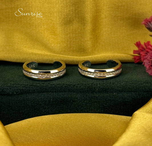 CZ BAND TOE RINGS