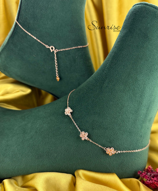 ROSE GOLD FLORAL ANKLETS