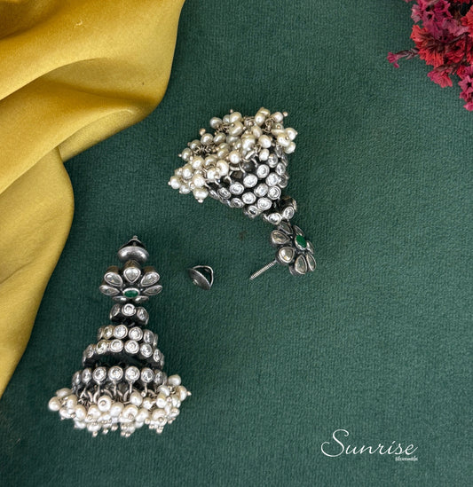 VICTORIAN PEARL  JHUMKA