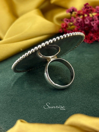 FLORAL OXIDISED RING