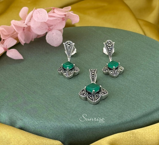 MARCASITE GREEN PENDANT SET