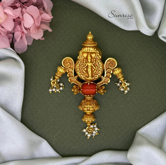 CORAL FUSION PENDANT AND HASLI