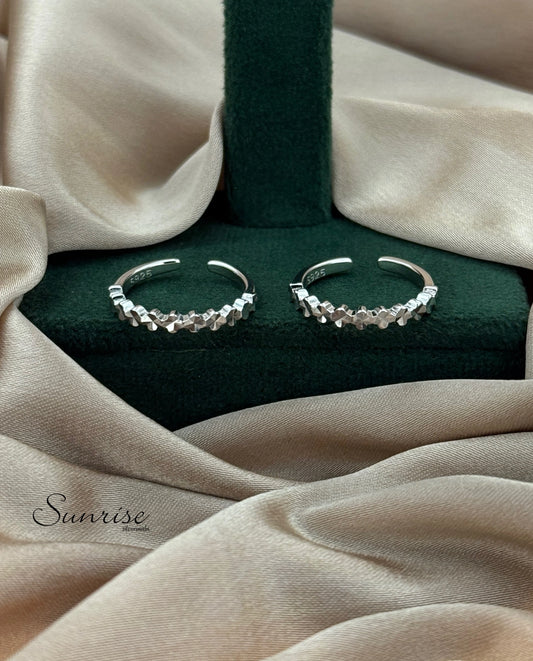 FANCY TOE RINGS